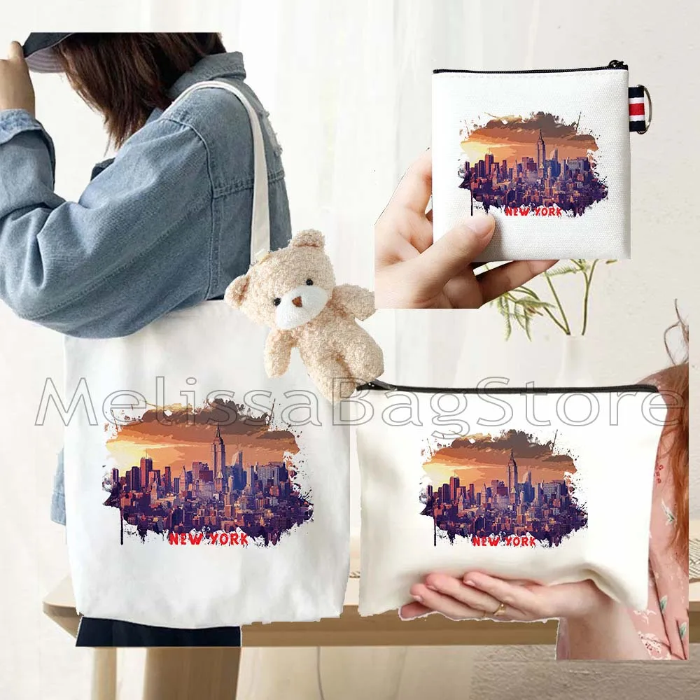 4PCS Gift Set New York City Black Canvas Tote Bag Handbag with Doll Key Coin Purse Cosmetic Makeup Toilet Bag Case Pouch
4PCS Gift Set New York City Black Canvas Tote Bag Handbag with Doll Key Coin Purse Cosmetic Makeup Toilet Bag Case Pouch