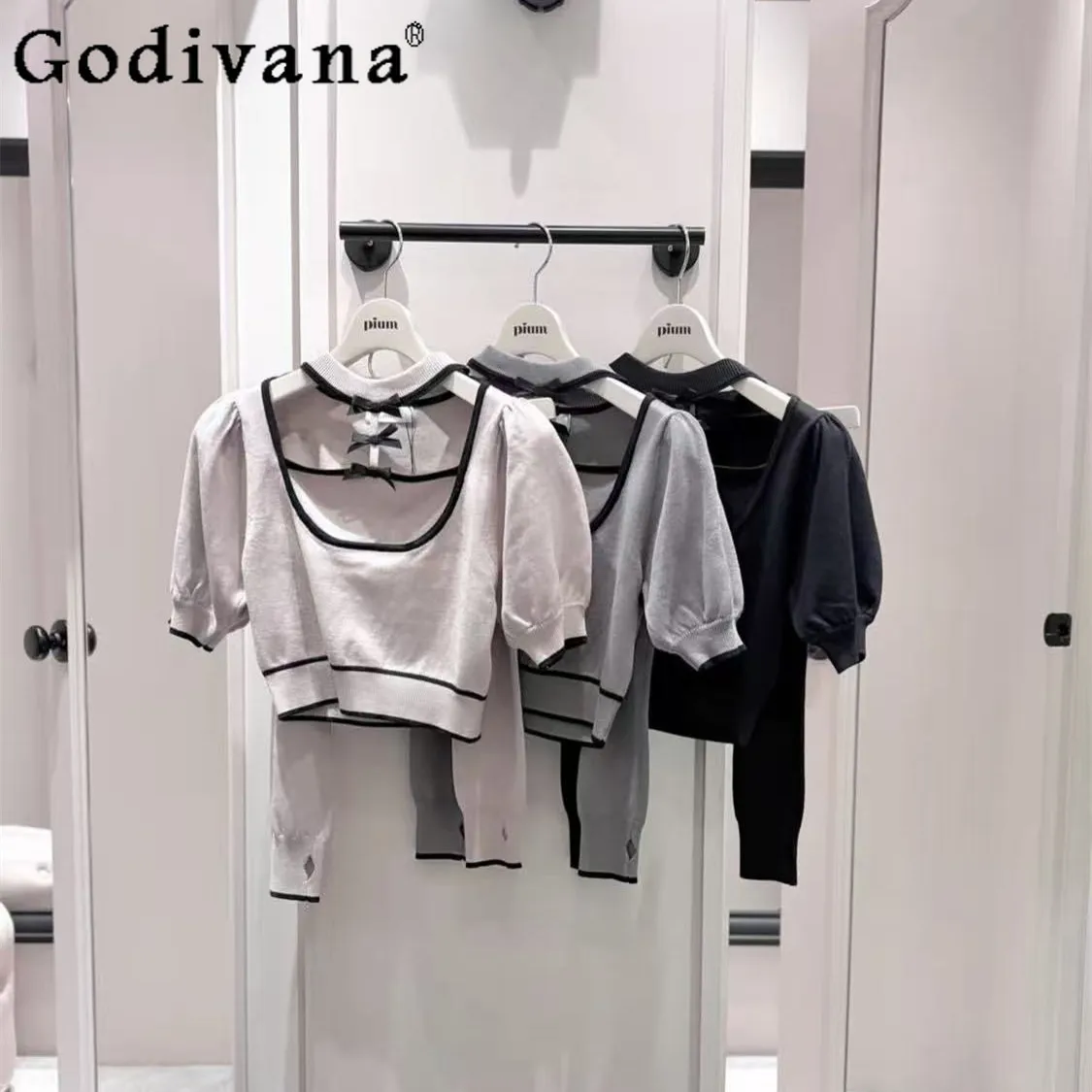 Japanese Women's Short Sleeve Knit T-shirt with Hand Sleeves New Spring Summer Lady Slimming Casual Knit Top Kawaii Clothes
Japanese Women's Short Sleeve Knit T-shirt with Hand Sleeves New Spring Summer Lady Slimming Casual Knit Top Kawaii Clothes