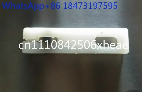 250 Bone sawing machine accessories, card saw blades, clips, 1650 bone sawing machine
250 Bone sawing machine accessories, card saw blades, clips, 1650 bone sawing machine