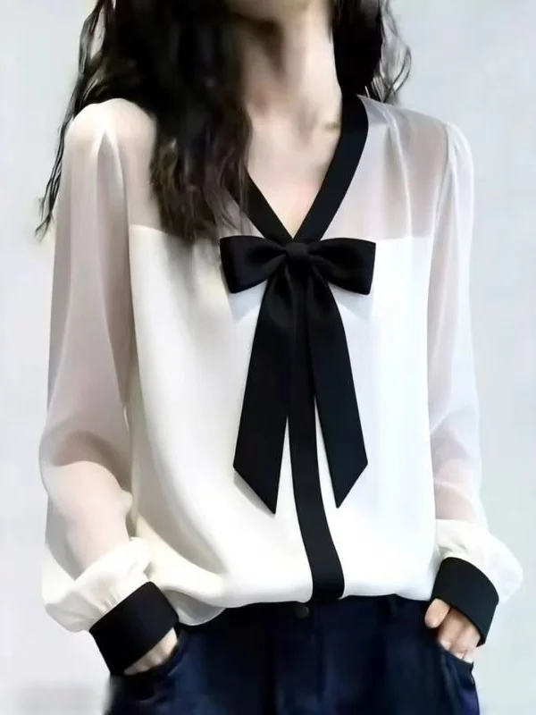 White V-Neck Long Sleeve Women's Shirt Spring 2026 Fashion Anti-Aging Loose Slimming Knot Personality Top
White V-Neck Long Sleeve Women's Shirt Spring 2026 Fashion Anti-Aging Loose Slimming Knot Personality Top