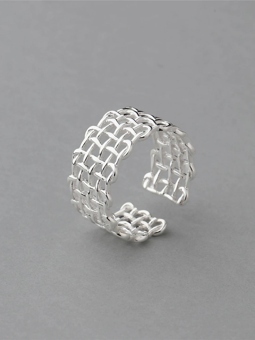 Fanline Pure Silver Linen Woven Ring Hollow out Open Finger Ring Versatile Stackable Minimalist Style Geometric Pattern
Fanline Pure Silver Linen Woven Ring Hollow out Open Finger Ring Versatile Stackable Minimalist Style Geometric Pattern