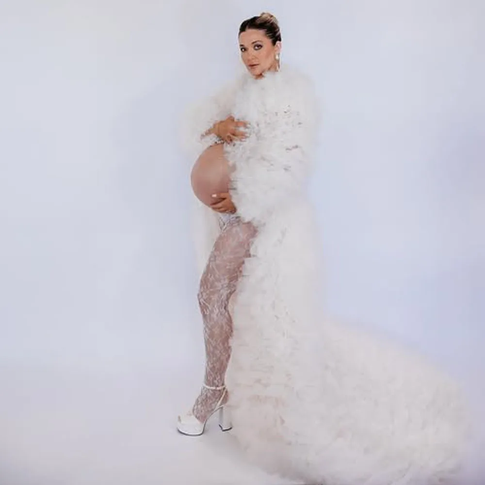 Pretty Long Tulle Jacket Maternity Jacket High Quality Handmade Ruffles Tulle Long Jacket Wedding Outerwear Coat
Pretty Long Tulle Jacket Maternity Jacket High Quality Handmade Ruffles Tulle Long Jacket Wedding Outerwear Coat