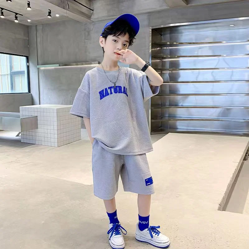 Summer Boys Loose Casual Sets Thin Handsome T-shirt+Shorts 2Pcs Kids Sportswear Loungewear Outfit Teenager Suit 5-14 Years
Summer Boys Loose Casual Sets Thin Handsome T-shirt+Shorts 2Pcs Kids Sportswear Loungewear Outfit Teenager Suit 5-14 Years