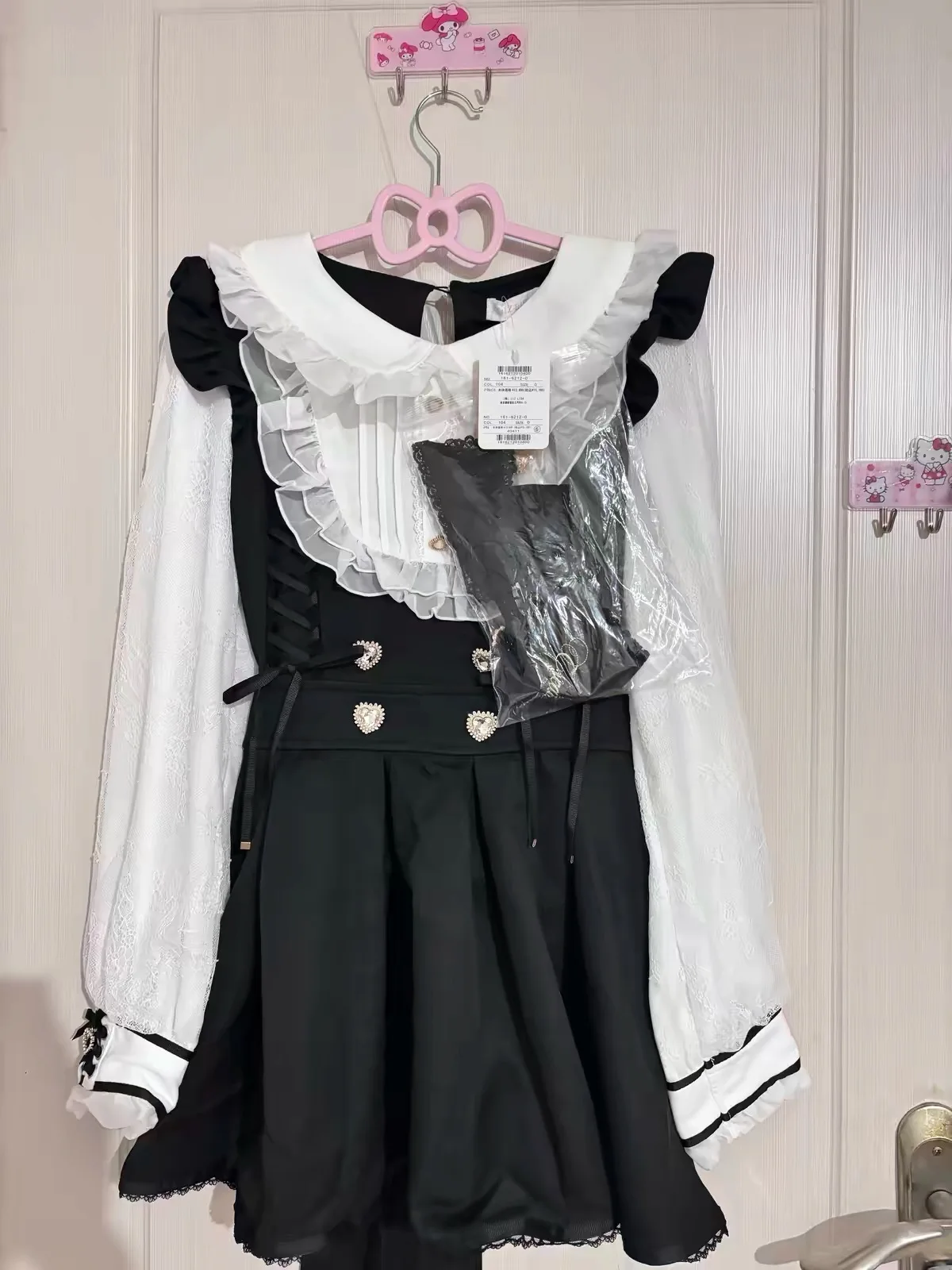 Japanese Style Lolita Outfits Spring Long Seeve Dress with Short Skirts Set 2026 New Autumn Two-piece Sets for Women
Japanese Style Lolita Outfits Spring Long Seeve Dress with Short Skirts Set 2026 New Autumn Two-piece Sets for Women