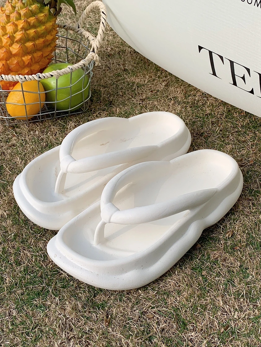 Summer Outdoor Anti-Slip EVA Beach Sandals Women's Thong Slippers Korean Style Pure Color Flat Heel Injection Moulding Process
Summer Outdoor Anti-Slip EVA Beach Sandals Women's Thong Slippers Korean Style Pure Color Flat Heel Injection Moulding Process
