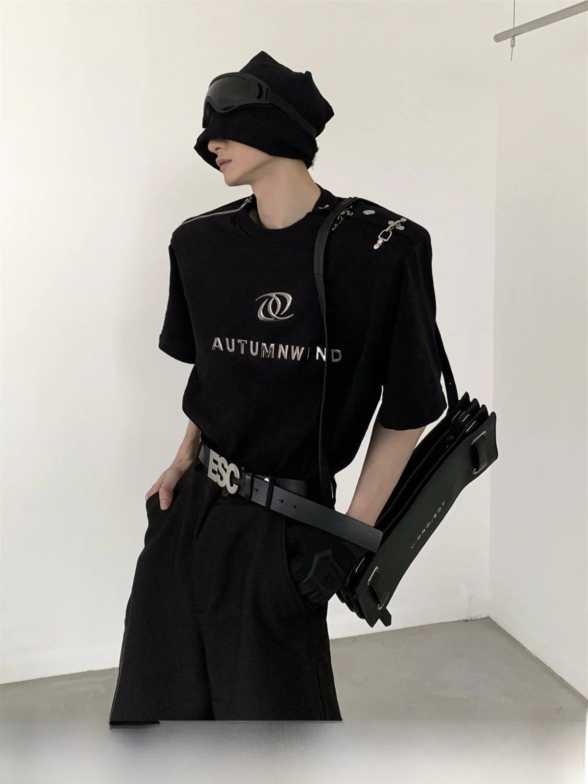 Zipper Metal Design Short Sleeve Men's T-shirt Detachable Shoulder Pads Autumn Mountain Wind Original Casual Cotton Tee
Zipper Metal Design Short Sleeve Men's T-shirt Detachable Shoulder Pads Autumn Mountain Wind Original Casual Cotton Tee