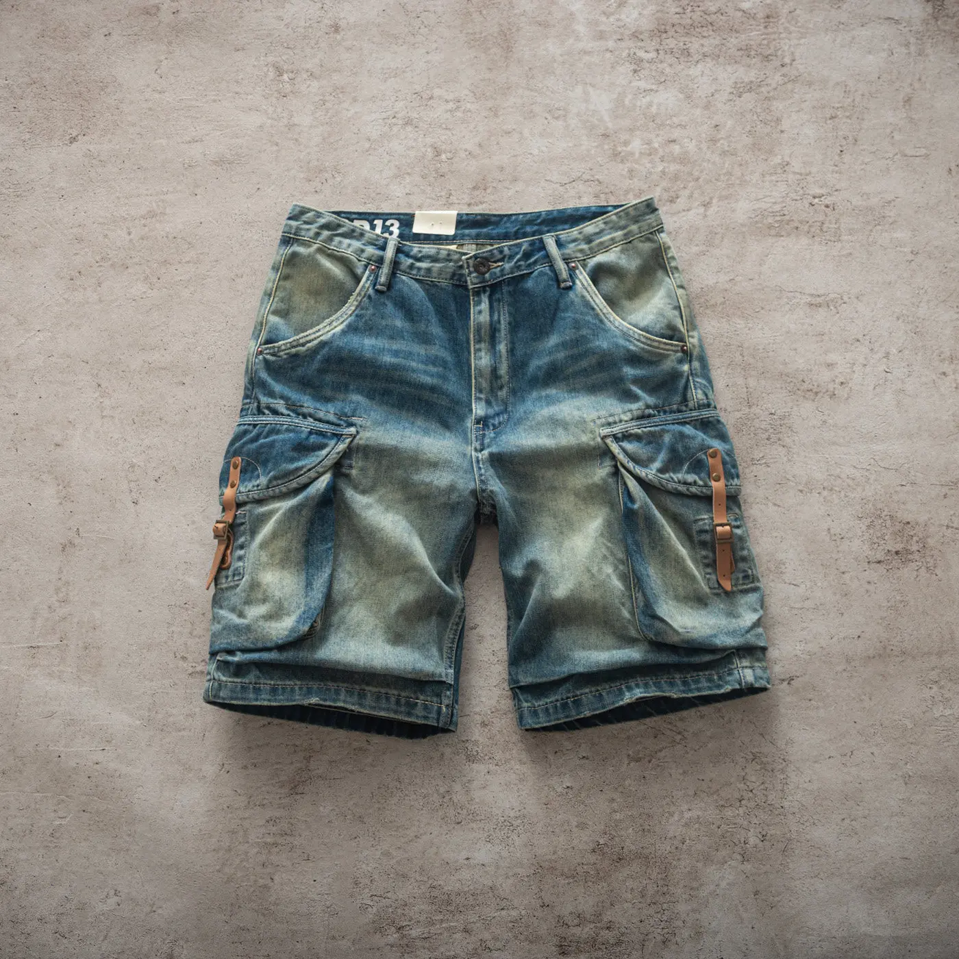 Summer American Retro Heavyweight Denim Cargo Shorts Men's 100% Cotton Washed Multi-pocket Straight Casual Loose 5-point Pants
Summer American Retro Heavyweight Denim Cargo Shorts Men's 100% Cotton Washed Multi-pocket Straight Casual Loose 5-point Pants