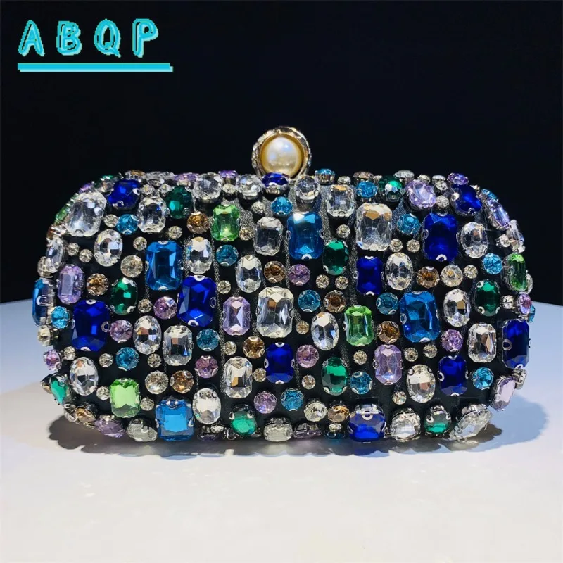 Evening Clutch Bag Elegant Box Design for Wedding Party Glamorous Clutch Synthetic Purse for Women Golden Glitter Rhinestone
Evening Clutch Bag Elegant Box Design for Wedding Party Glamorous Clutch Synthetic Purse for Women Golden Glitter Rhinestone