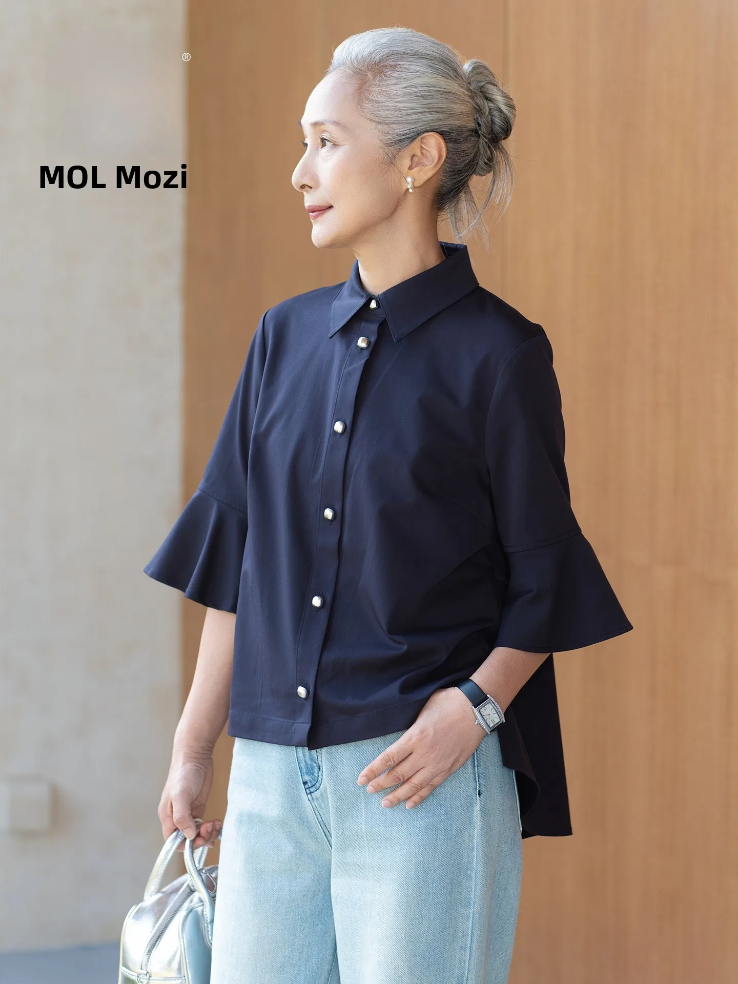 Muzhi Spring Summer Lightweight T-Shirt Shirt Casual Half Sleeve Middle Aged Women's Top Mom's Spring Summer Fashion
Muzhi Spring Summer Lightweight T-Shirt Shirt Casual Half Sleeve Middle Aged Women's Top Mom's Spring Summer Fashion