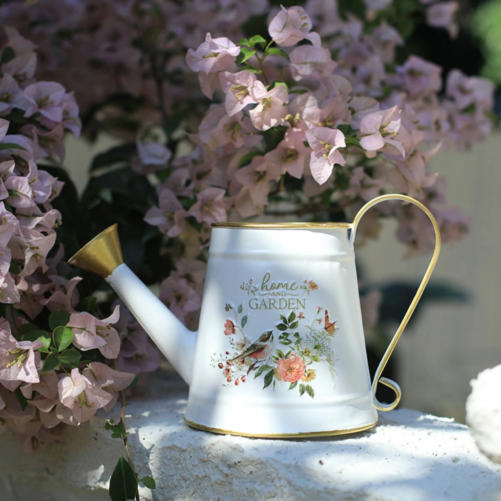 Metal Watering Can Gold Trim Curved Handle Watering Can Garden Tool Perforated Lightweight
Metal Watering Can Gold Trim Curved Handle Watering Can Garden Tool Perforated Lightweight