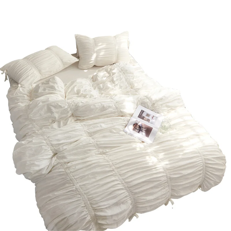 Fresh, pure cotton, Korean version of girl frilly, princess style, pure white, cotton four-piece set, single and double, bedding
Fresh, pure cotton, Korean version of girl frilly, princess style, pure white, cotton four-piece set, single and double, bedding