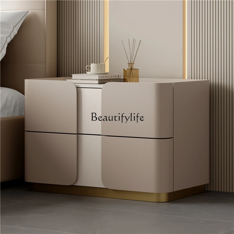 Light luxury leather rock slab bedside table Modern simple large apartment full solid wood bedroom
Light luxury leather rock slab bedside table Modern simple large apartment full solid wood bedroom
