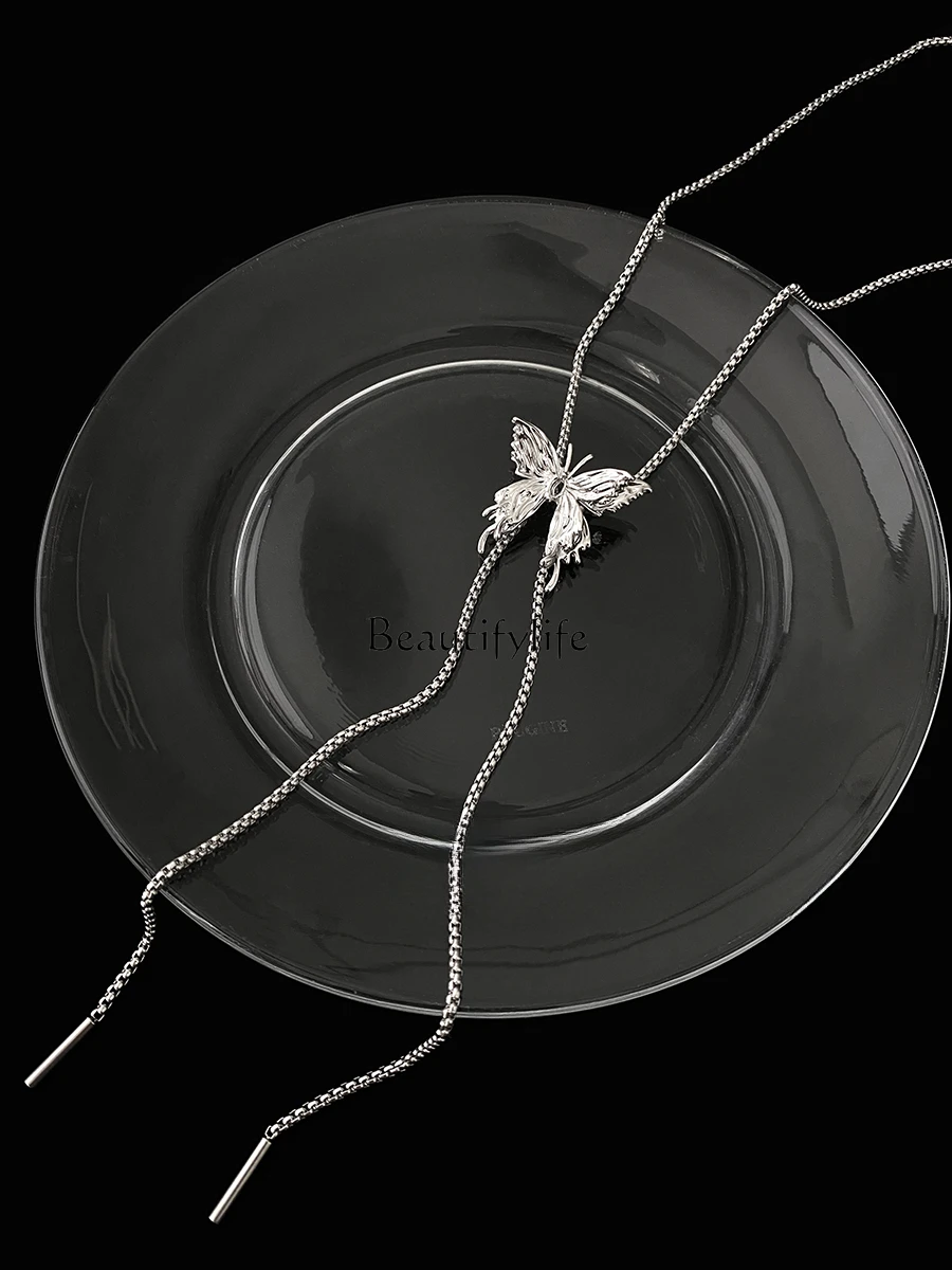 Clavicle Chain with Free Adjustment, Special Interest Light, Luxury Advanced Sense, Multiple Wearing Methods
Clavicle Chain with Free Adjustment, Special Interest Light, Luxury Advanced Sense, Multiple Wearing Methods