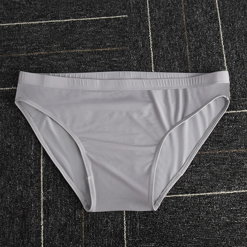 Mens Ice Silk Briefs Comfortable Soft Panties Sexy Low Waist Lingerie Solid Color Breathable Underpants High Stretch Underwear
Mens Ice Silk Briefs Comfortable Soft Panties Sexy Low Waist Lingerie Solid Color Breathable Underpants High Stretch Underwear