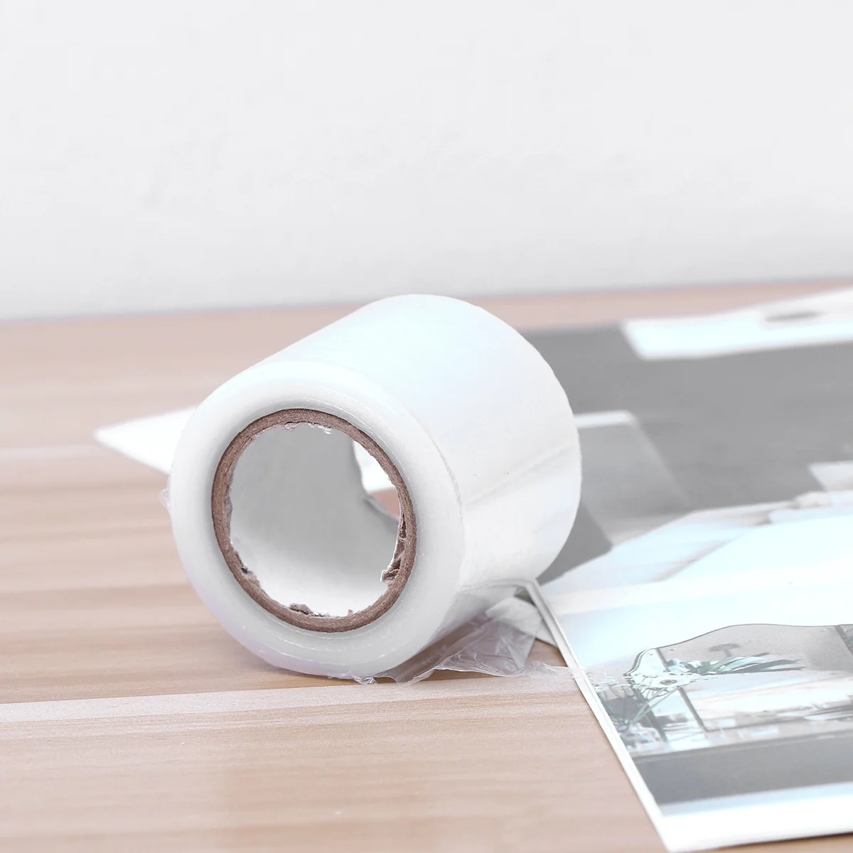 1 Roll Eyebrow Tattoo Film 42mmx200m High Quality Plastic Wrap Clear Tape Protective Supplies for Semi Cover
1 Roll Eyebrow Tattoo Film 42mmx200m High Quality Plastic Wrap Clear Tape Protective Supplies for Semi Cover