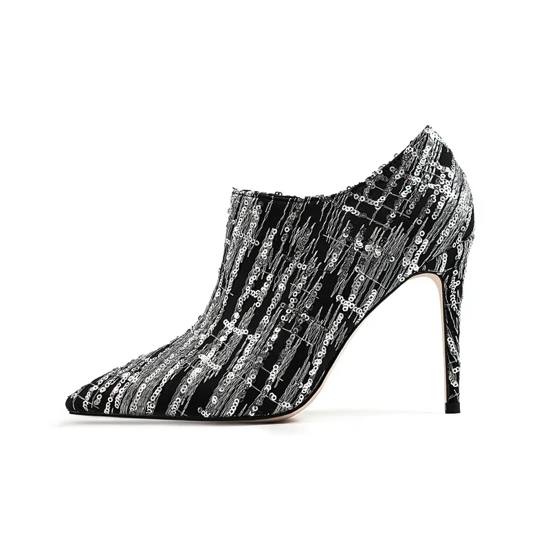 2024 Retro Sexy Broken Metal Decoration Pieces Ankle Boots Female Side Zip High Heel Gray Black Gold Party Modern Women Shoes
2024 Retro Sexy Broken Metal Decoration Pieces Ankle Boots Female Side Zip High Heel Gray Black Gold Party Modern Women Shoes