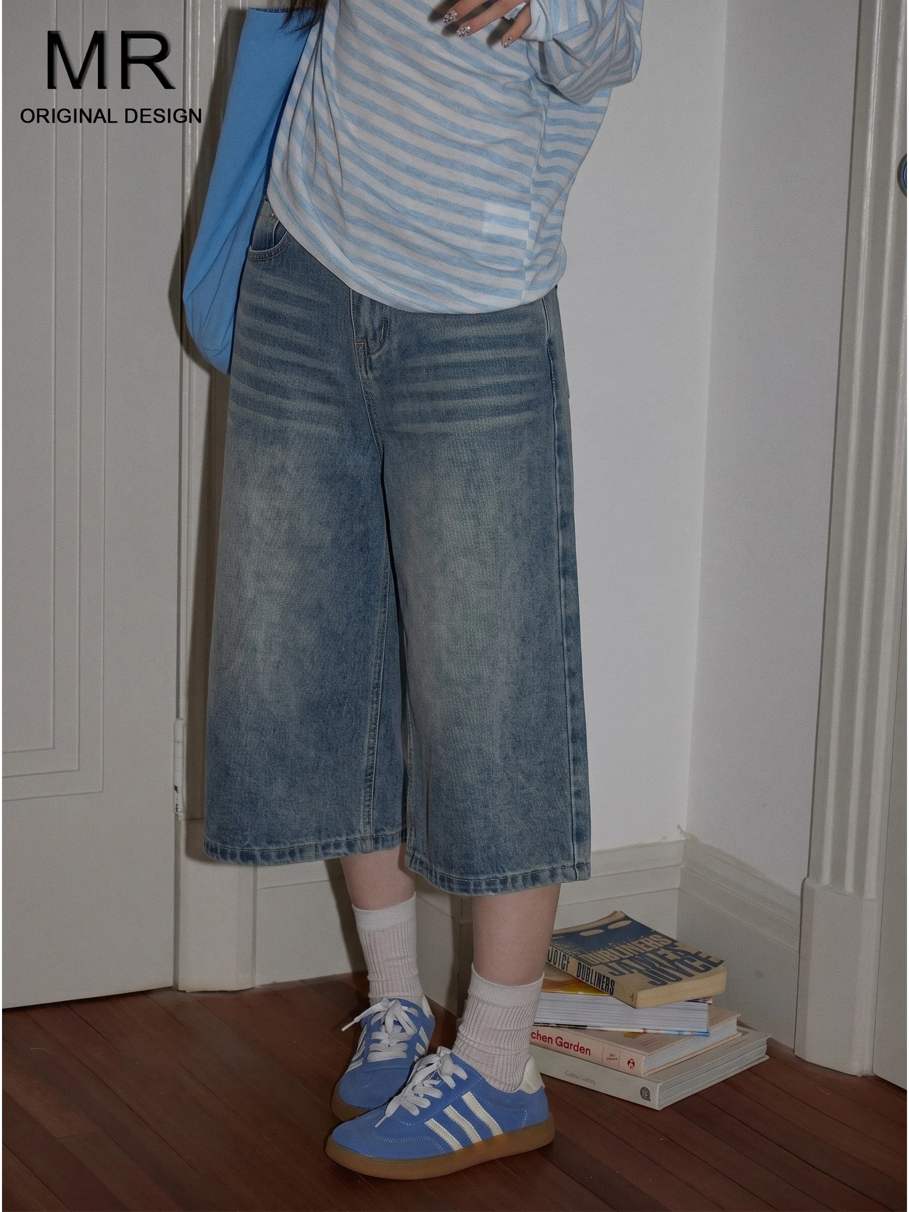 American Style High Waist Wide Leg Jeans Women Loose Lazy Style Summer Casual Straight Seven Foot Pants Slimming Effect
American Style High Waist Wide Leg Jeans Women Loose Lazy Style Summer Casual Straight Seven Foot Pants Slimming Effect