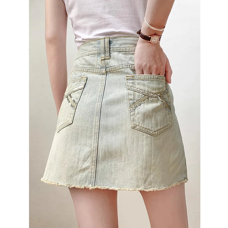 Retro Waed Denim Skirt for Women Summer Season mid Waist Cotton Material Pure Color Versatile Sle H-ape Silhouette
Retro Waed Denim Skirt for Women Summer Season mid Waist Cotton Material Pure Color Versatile Sle H-ape Silhouette