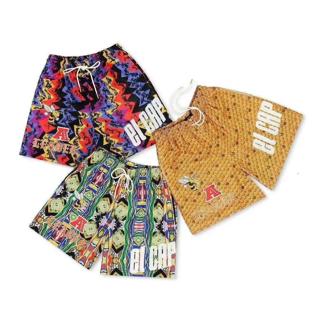 Graffiti Printed European and American Street Shorts Men's Retro Sports Four-point Casual Loose Training Basketball Pants Moto
Graffiti Printed European and American Street Shorts Men's Retro Sports Four-point Casual Loose Training Basketball Pants Moto