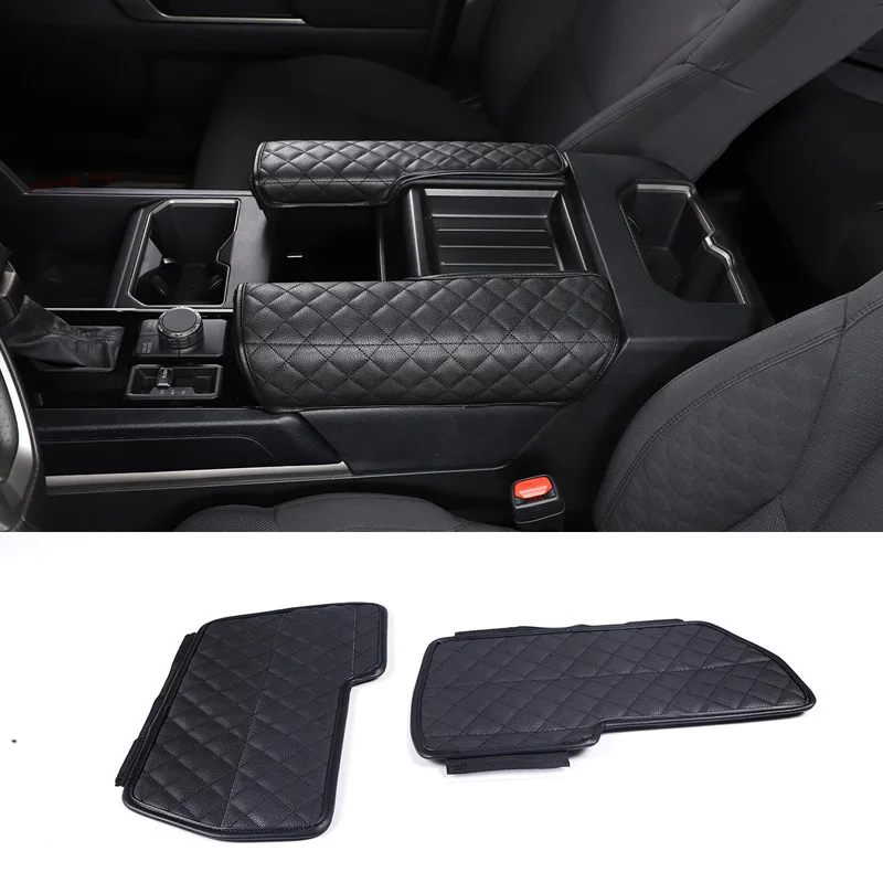 For 2022-2023 Toyota Tundra leather black car styling car central control armrest box cover car interior protection accessories
For 2022-2023 Toyota Tundra leather black car styling car central control armrest box cover car interior protection accessories