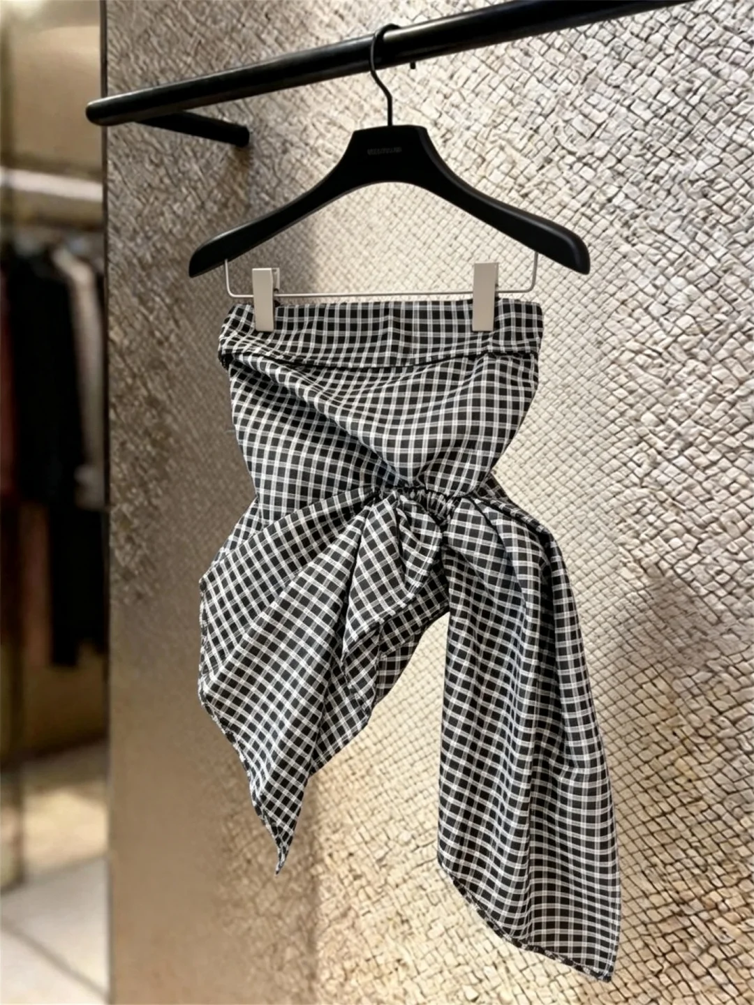 Korean Style One Shoulder Color Block Plaid Tube Top Women's Summer Design Asymmetrical Hem Skirt Vest Top Short Sleeve
Korean Style One Shoulder Color Block Plaid Tube Top Women's Summer Design Asymmetrical Hem Skirt Vest Top Short Sleeve