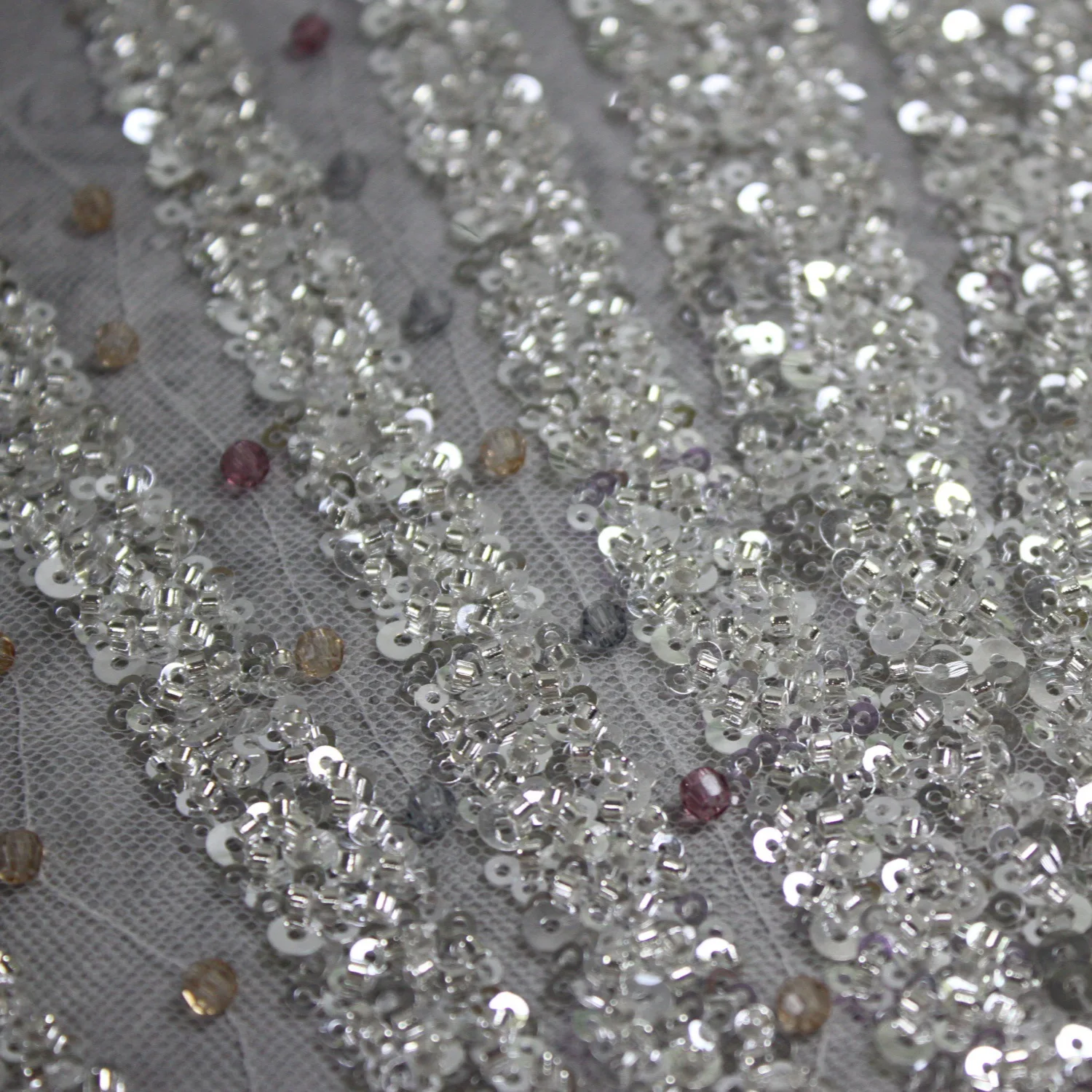 Clothing Designer Fabric European Style Beaded Embroidery Dress Embroidered Cloth Custom Sequin Fabrics
Clothing Designer Fabric European Style Beaded Embroidery Dress Embroidered Cloth Custom Sequin Fabrics