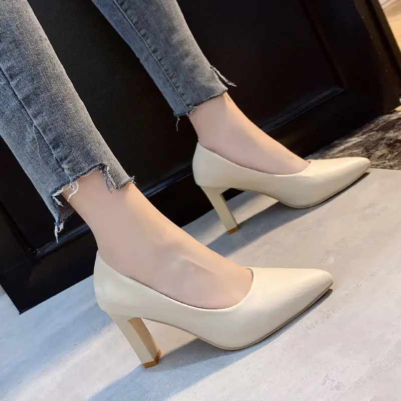 Office Career Dress Work Women's Shoes Fashion Soft Leather Comfort Spring Shallow Mouth Pointed Toe Square Heel 5CM Single Shoe
Office Career Dress Work Women's Shoes Fashion Soft Leather Comfort Spring Shallow Mouth Pointed Toe Square Heel 5CM Single Shoe