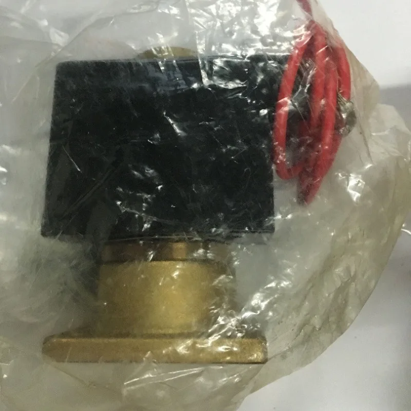 Parts for CKD Solenoid Valve GAB412-2-0 New AC220/AC110/DC24
Parts for CKD Solenoid Valve GAB412-2-0 New AC220/AC110/DC24