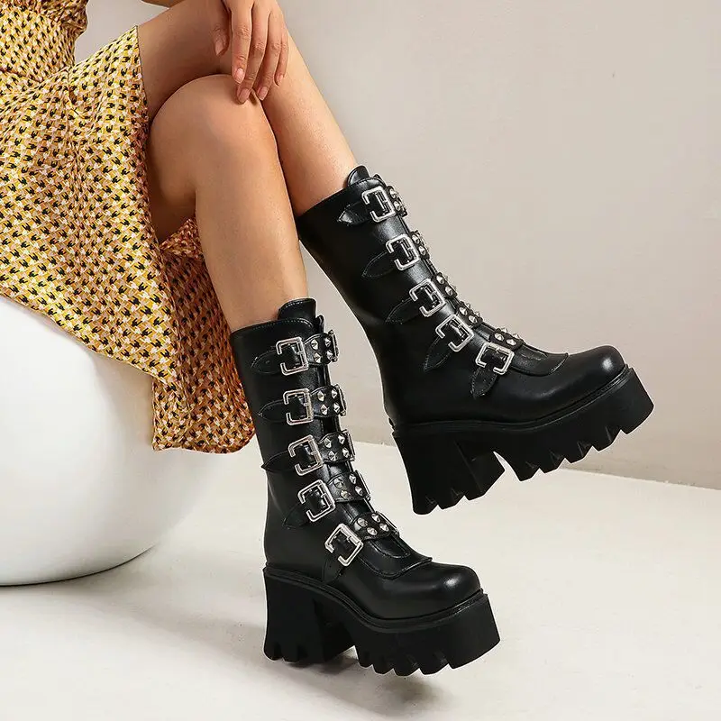 Plus Size 43 Fashion Punk Women's Boots Ladies Cosplay High Boots Comfort Long Tube Leather Boot Wedges Gothic Style Women Boot
Plus Size 43 Fashion Punk Women's Boots Ladies Cosplay High Boots Comfort Long Tube Leather Boot Wedges Gothic Style Women Boot