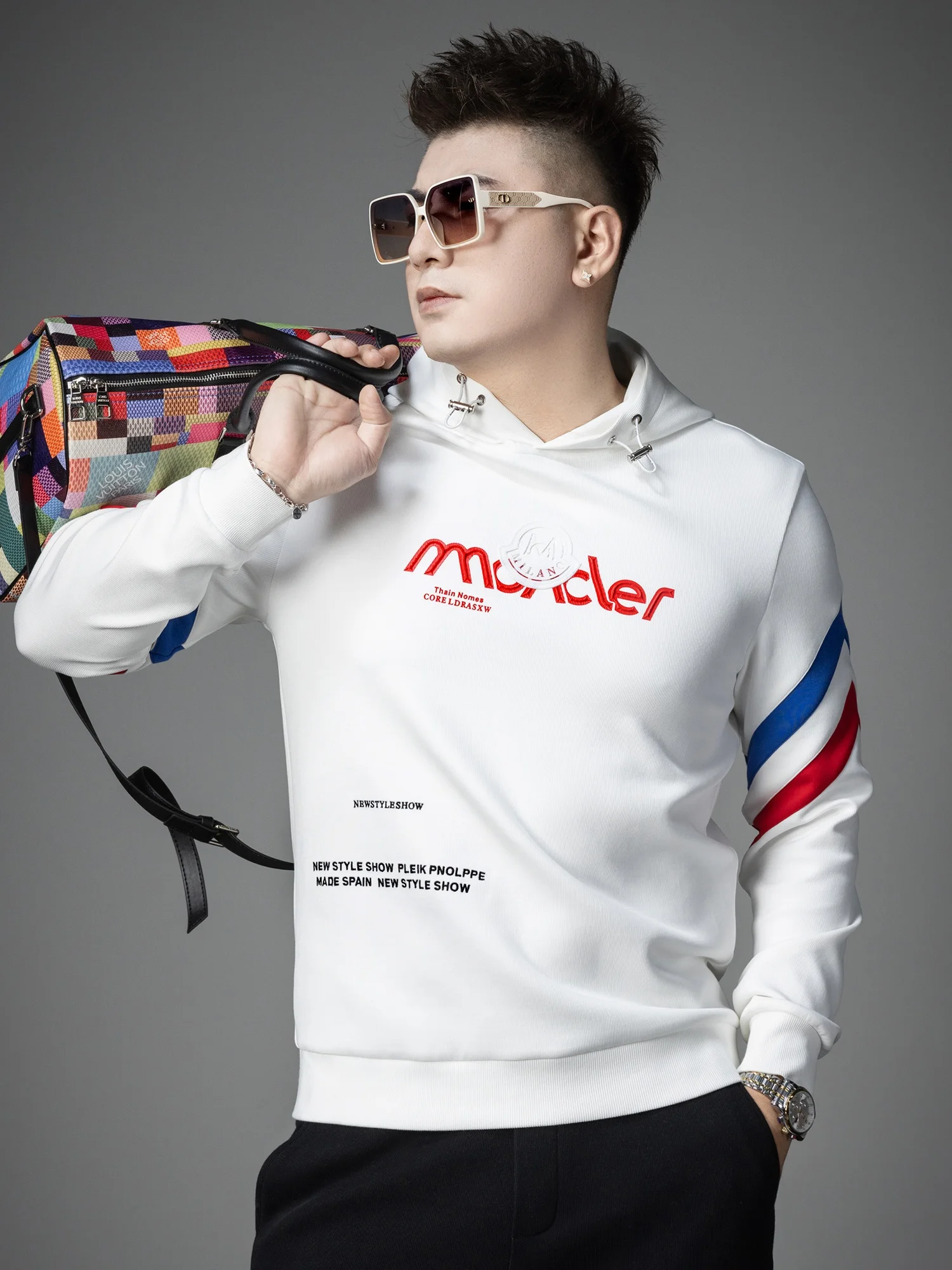 High-End Color Blo Hoodie Men's Casual Sweatirt Spring Autumn New Trendy Loose Fit Antibacterial Polyester Cotton Blend
High-End Color Blo Hoodie Men's Casual Sweatirt Spring Autumn New Trendy Loose Fit Antibacterial Polyester Cotton Blend