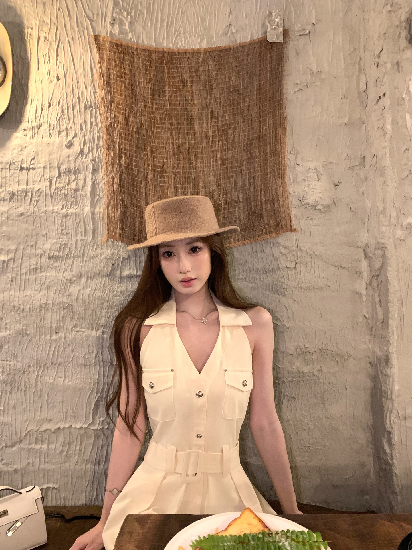 Элегантное летнее повседневное женское пальто А-силуэта с V-образным вырезом и поясом в корейском стиле, из других материалов, 00%
Элегантное летнее повседневное женское пальто А-силуэта с V-образным вырезом и поясом в корейском стиле, из других материалов, 00%