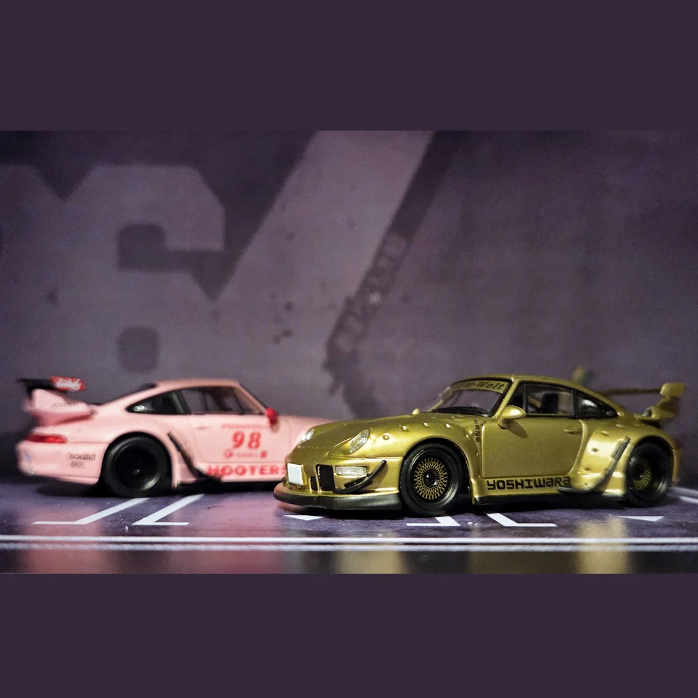 Масштабная модель автомобиля 1/64 RWB 993&Hooters из литого сплава, игрушка-транспортное средство, подарки для подростков и взрослых, коллекционная модель для хобби
Масштабная модель автомобиля 1/64 RWB 993&Hooters из литого сплава, игрушка-транспортное средство, подарки для подростков и взрослых, коллекционная модель для хобби