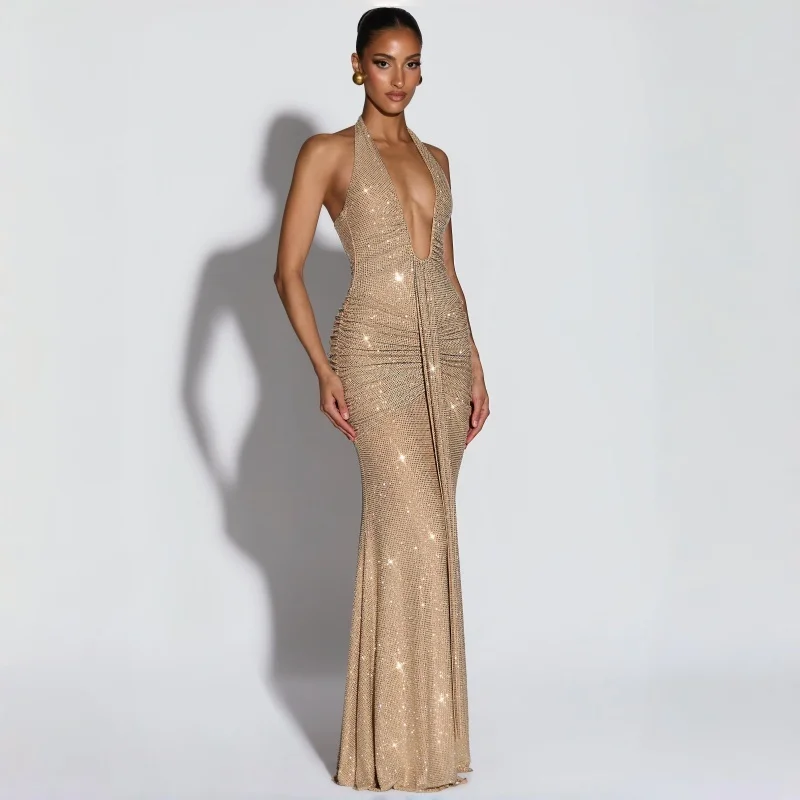 Women's Halter Neck Deep V-Neck Rhinestone Evening Dress Sparkly Floor Length Formal Dress for Wedding Guest Gala Party Prom
Women's Halter Neck Deep V-Neck Rhinestone Evening Dress Sparkly Floor Length Formal Dress for Wedding Guest Gala Party Prom