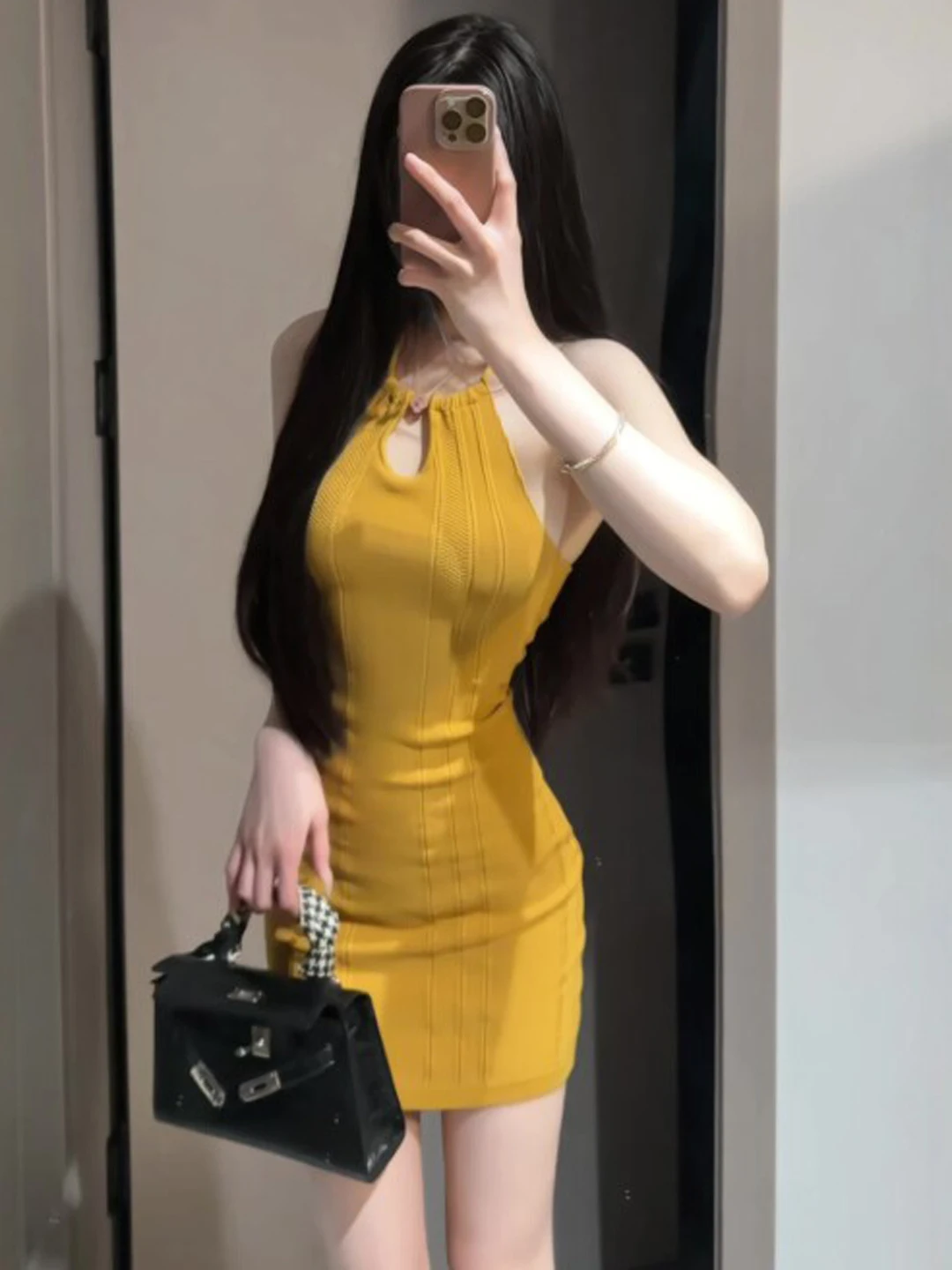 Sexy Hollow out Bodycon Dress with Strap for Women Summer City Commute Date Casual Wear H-Shape Silhouette Cotton Fabric
Sexy Hollow out Bodycon Dress with Strap for Women Summer City Commute Date Casual Wear H-Shape Silhouette Cotton Fabric