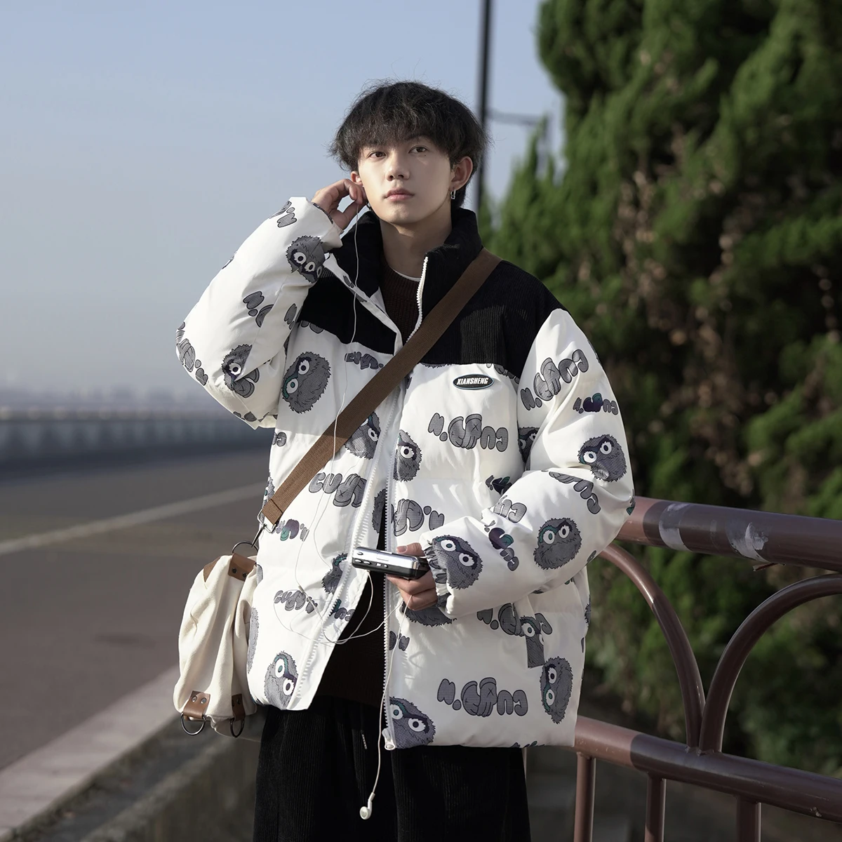 Thiened down Cotton Jaet y Men's Winter Warm Bread Sle Printed Outerwear Casual Loose Fit Zipper Closure Coat
Thiened down Cotton Jaet y Men's Winter Warm Bread Sle Printed Outerwear Casual Loose Fit Zipper Closure Coat