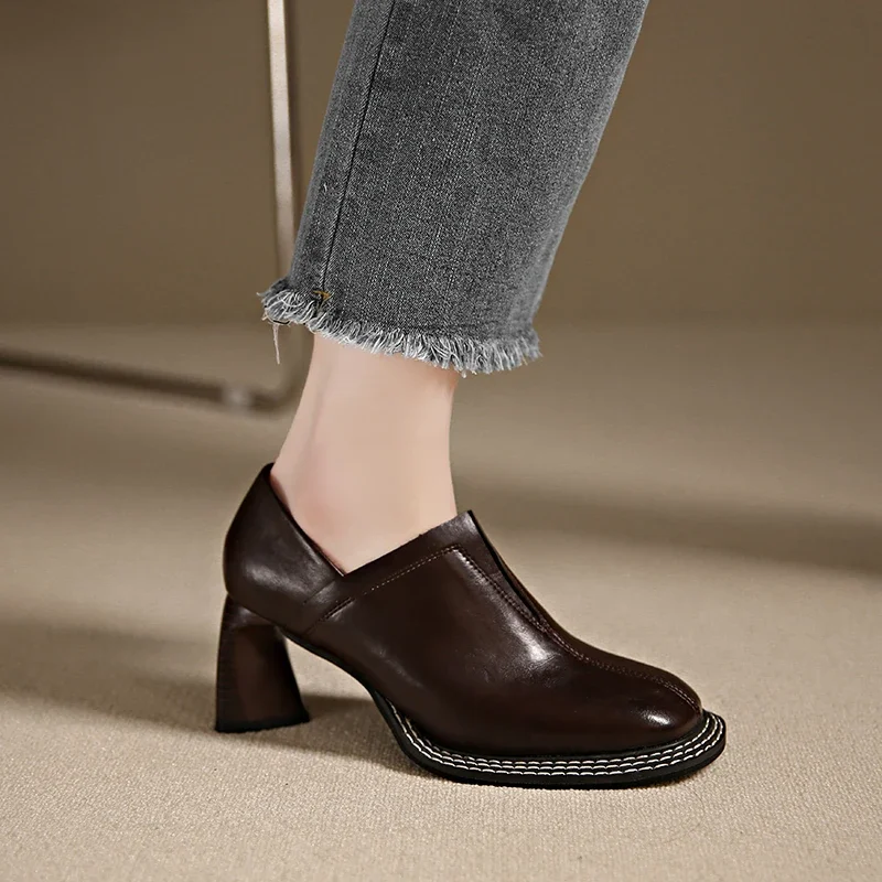 Hot Selling 2025 Women's Fashion Thick Heel Shoes Spring New Square Head Deep Mouth Slip-off Anti-slip Wear-resistant High Heels
Hot Selling 2025 Women's Fashion Thick Heel Shoes Spring New Square Head Deep Mouth Slip-off Anti-slip Wear-resistant High Heels