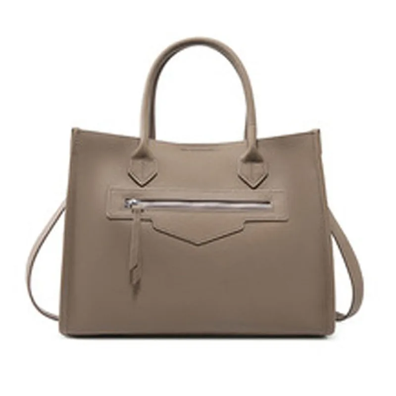 Fashionable Tote Bag, large Capacity Genuine leather Women's Bag, luxurious Handbag, High-Quality Shoulder Bag, Crossbody Bag
Fashionable Tote Bag, large Capacity Genuine leather Women's Bag, luxurious Handbag, High-Quality Shoulder Bag, Crossbody Bag