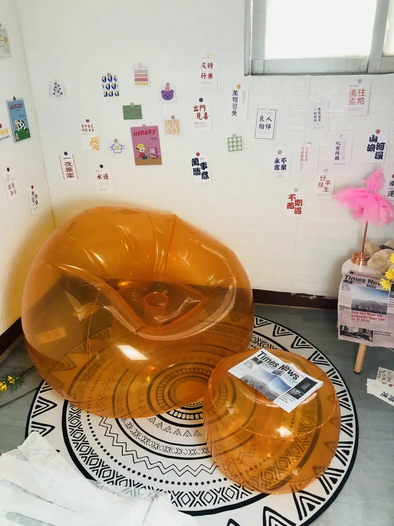 Internet celebrity style fashionable inflatable transparent sofa single child adult mobile outdoor inflatable small sofa
Internet celebrity style fashionable inflatable transparent sofa single child adult mobile outdoor inflatable small sofa