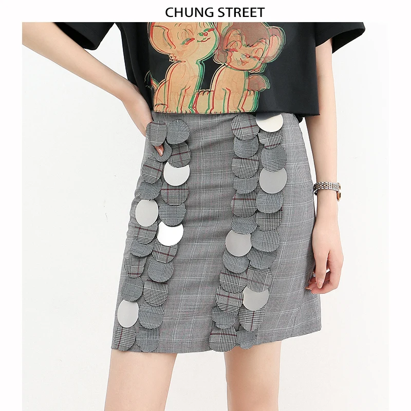 Летняя юбка 2025 года с завышенной талией, в клетку, женская, с декоративными пайетками, облегающая, модная, универсальная, стильная
Летняя юбка 2025 года с завышенной талией, в клетку, женская, с декоративными пайетками, облегающая, модная, универсальная, стильная