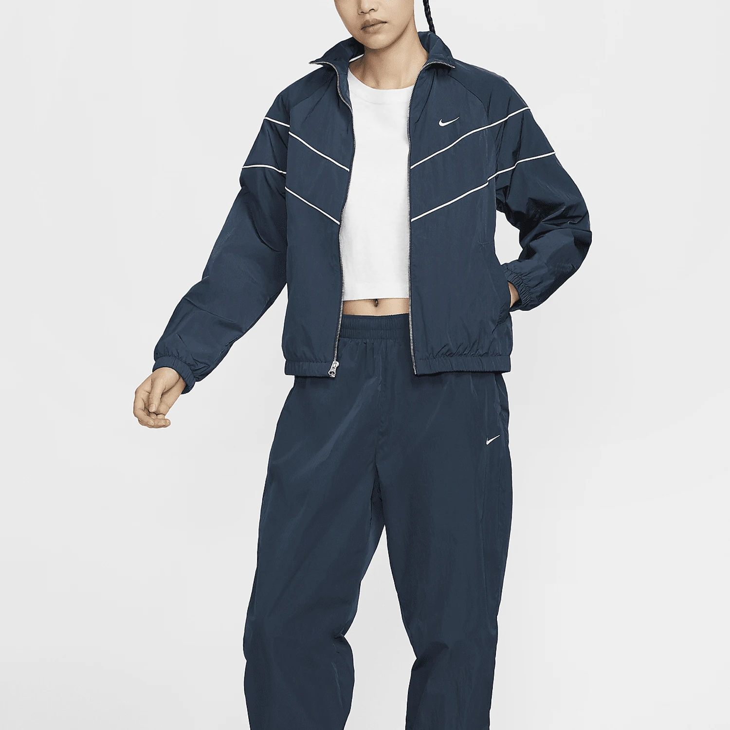 Nike genuine Windrunner women's breathable casual woven jacket FV6305-480
Nike genuine Windrunner women's breathable casual woven jacket FV6305-480