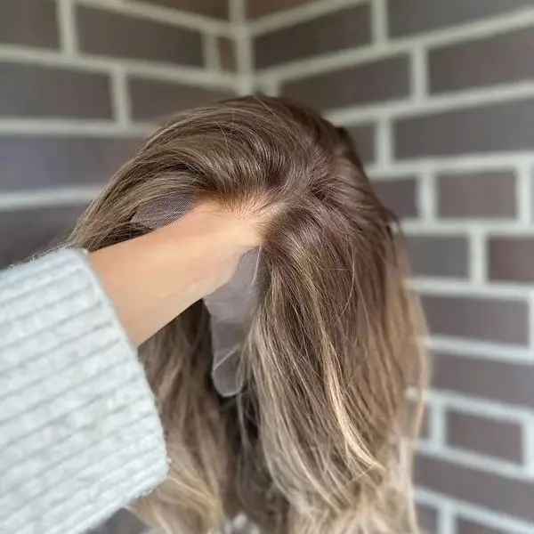 Модные каштаново-коричневые синтетические парики на плечах с темными корнями 13*4 объемная волна HD прозрачные парики на шнурке на каждый день
Модные каштаново-коричневые синтетические парики на плечах с темными корнями 13*4 объемная волна HD прозрачные парики на шнурке на каждый день