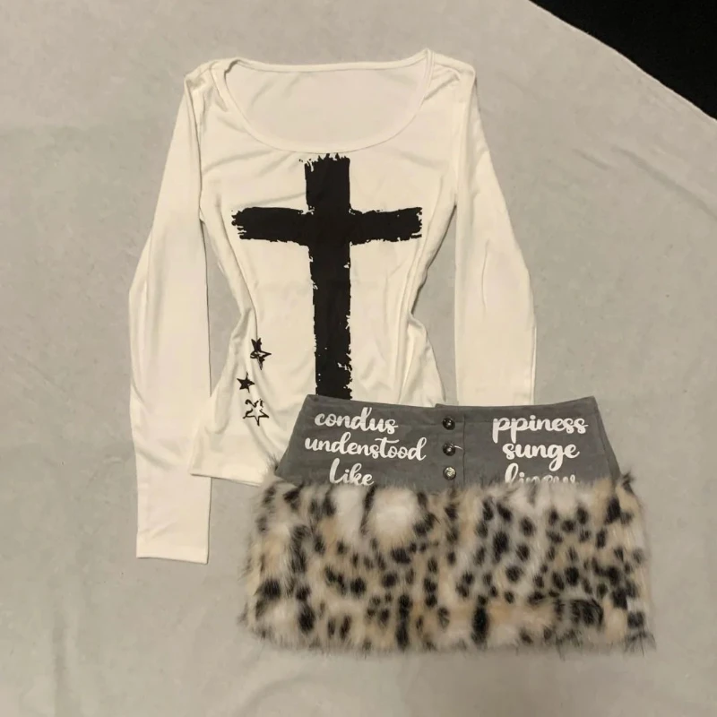 American Style Vintage 2 Piece Set Spicy Girls 2000s Y2k Subculture Suit Casual Tops + Low Waist Leopard Print Mini Skirt Chic
American Style Vintage 2 Piece Set Spicy Girls 2000s Y2k Subculture Suit Casual Tops + Low Waist Leopard Print Mini Skirt Chic