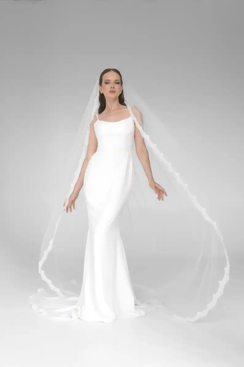 Cathedral Lace Wedding Veil Ivory Tulle Bridal Veil
Cathedral Lace Wedding Veil Ivory Tulle Bridal Veil