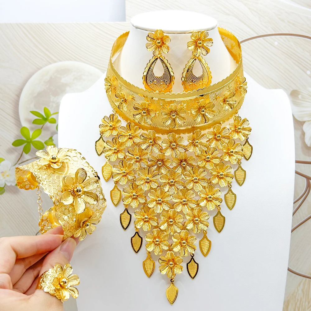 Classic Necklace Luxury Bangle Ring Jewelry Earrings Set African Gold Color 4Pcs Sets Fashion Women Jewelry for Party Daily Gift
Classic Necklace Luxury Bangle Ring Jewelry Earrings Set African Gold Color 4Pcs Sets Fashion Women Jewelry for Party Daily Gift