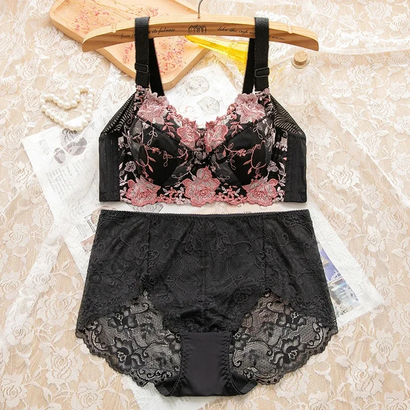 Нижнее белье, женский бюстгальтер с вышивкой, одежда больших размеров, комплект нижнего белья из 2 предметов, топ и трусики B C D E F G H 44 46 48
Нижнее белье, женский бюстгальтер с вышивкой, одежда больших размеров, комплект нижнего белья из 2 предметов, топ и трусики B C D E F G H 44 46 48