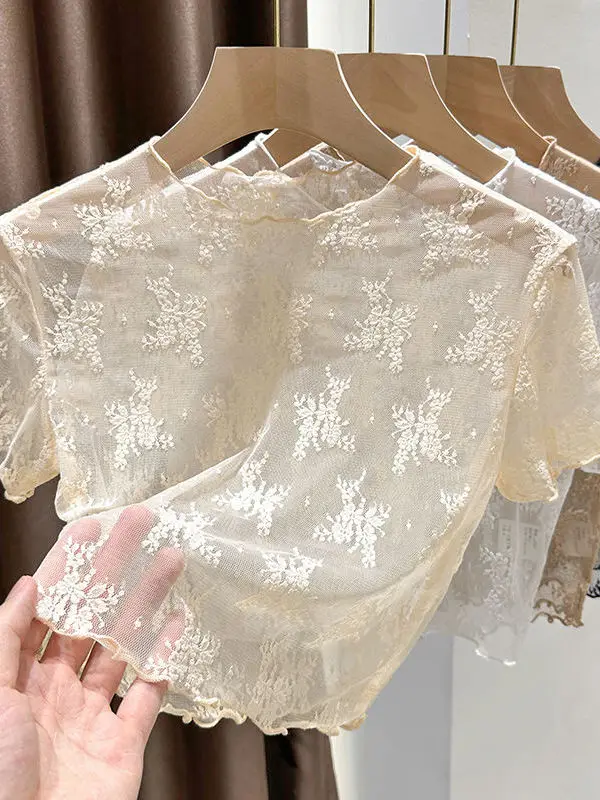 Sexy Thin Short Sleeve Lace T-Shirt Women's Nectar Color Hollow out Base Shirt Summer Match Halter Dress Inner Mesh Top
Sexy Thin Short Sleeve Lace T-Shirt Women's Nectar Color Hollow out Base Shirt Summer Match Halter Dress Inner Mesh Top