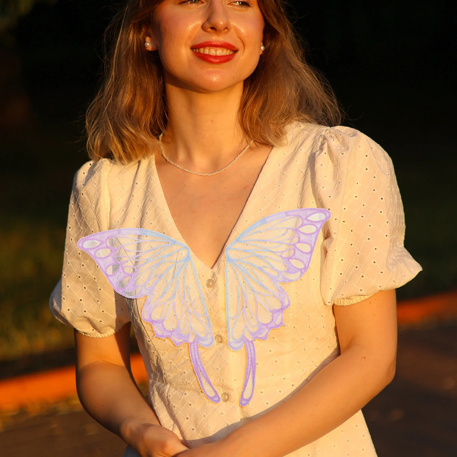 Butterfly Embroidery Patches Exquisite Mesh Diy Appliques For Wedding Hair Accessories Clothing Crafts Sewing Supply 
Butterfly Embroidery Patches Exquisite Mesh Diy Appliques For Wedding Hair Accessories Clothing Crafts Sewing Supply