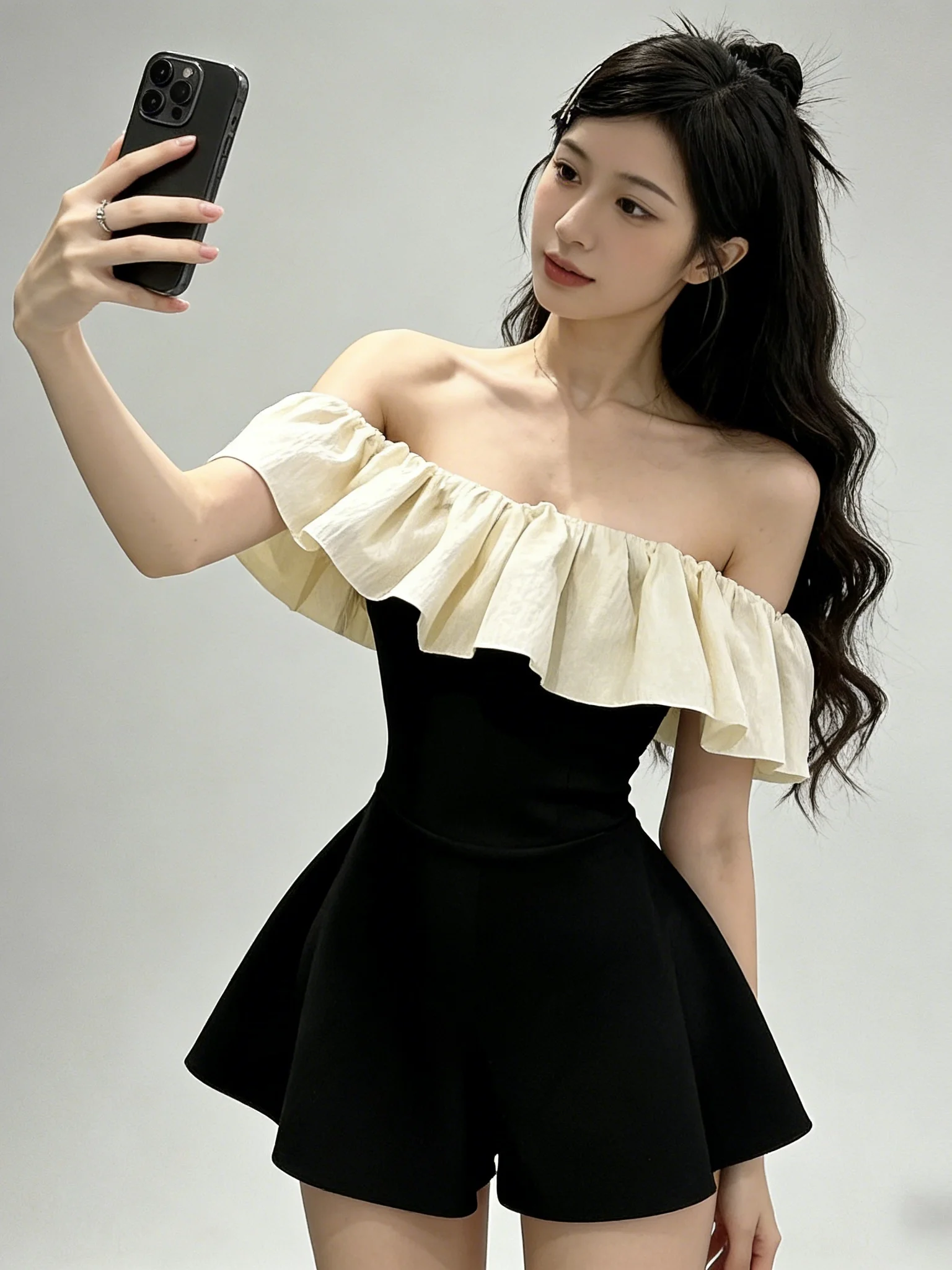 Женский брючный костюм Bla-Piece с открытыми плечами, укороченные брюки-юбка с высокой талией, корейский стиль, весенний сезон
Женский брючный костюм Bla-Piece с открытыми плечами, укороченные брюки-юбка с высокой талией, корейский стиль, весенний сезон