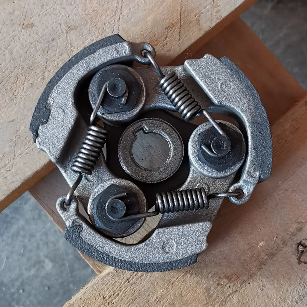 Suitable for clutch Clutch NB411 RBC411 40F-6 40-6 aluminum
Suitable for clutch Clutch NB411 RBC411 40F-6 40-6 aluminum