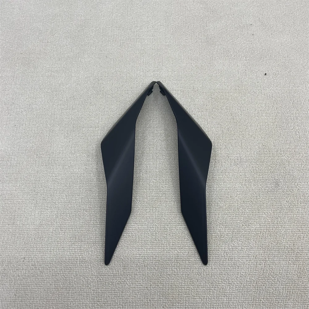 ABS motorcycle fairing suitable for MT-10 rear tail long small panel 2016 2017 2018 2019 2020 2021 body kit.
ABS motorcycle fairing suitable for MT-10 rear tail long small panel 2016 2017 2018 2019 2020 2021 body kit.
